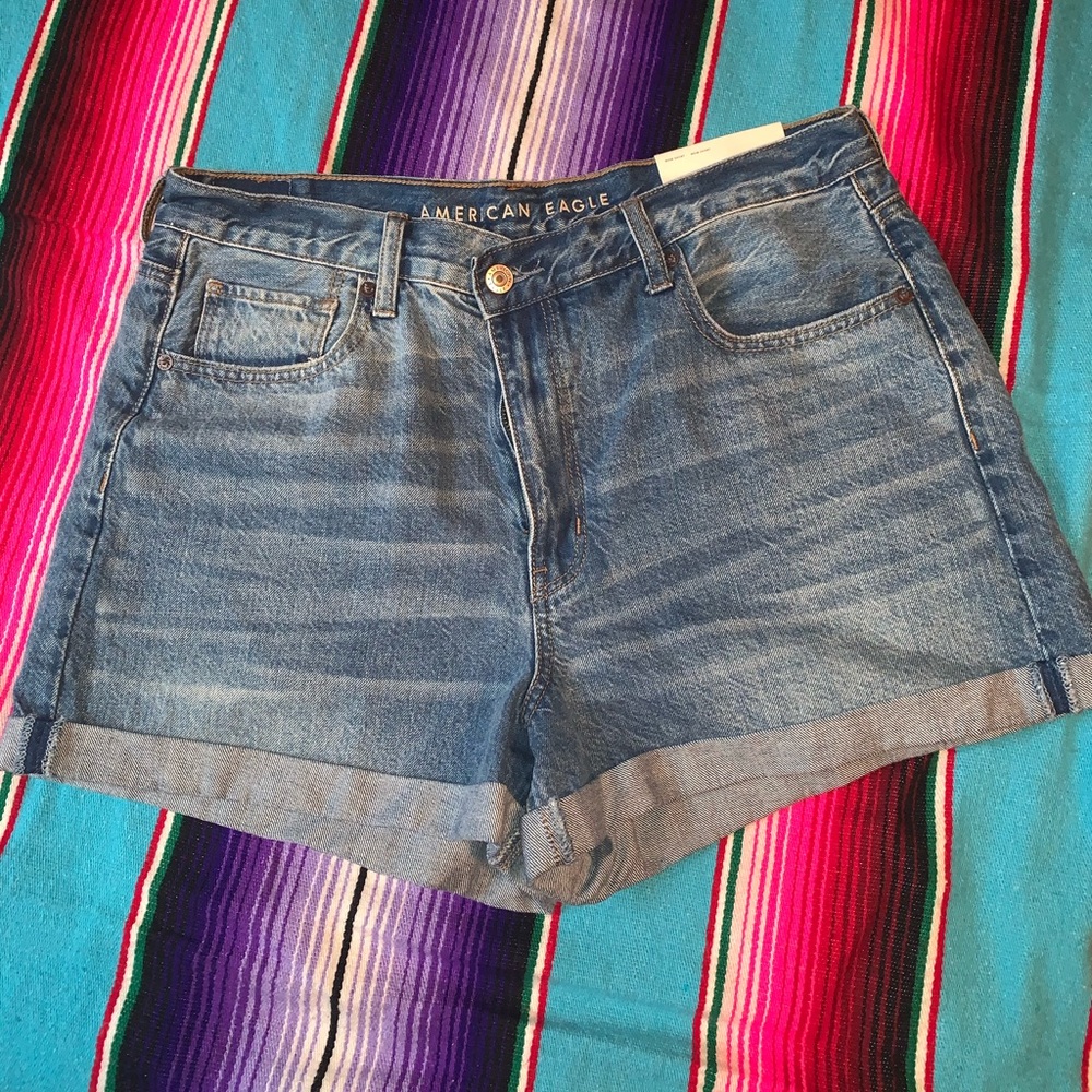 AEO Mom Shorts!